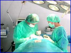 Операция. Фото с сайта akusherstvo.ru. Операция. Фото с сайта akusherstvo.ru.
