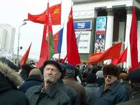 КПРФ. Митинг в Омске. ФОто Каспаров.Ru (с) КПРФ. Митинг в Омске. ФОто Каспаров.Ru (с)