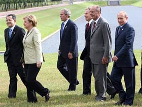 Большая влсьмерка. Фото Reuters (с) Большая влсьмерка. Фото Reuters (с)