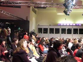 Пресс-конференция. Фото с сайта proline-film.com (с) Пресс-конференция. Фото с сайта proline-film.com (с)