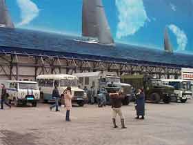 Автобусы милиции, ОМОНа и ВВ на Тверской улице. Фото Каспарова.Ru Автобусы милиции, ОМОНа и ВВ на Тверской улице. Фото Каспарова.Ru