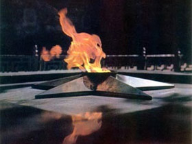 Вечный огонь. Фото: amfitel.ru Вечный огонь. Фото: amfitel.ru