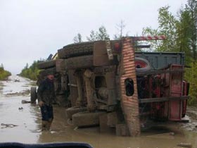 Непроходимая дорога. Фото: с сайта www.nr2.ru Непроходимая дорога. Фото: с сайта www.nr2.ru