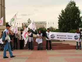Митинг молодежного "Яблока" в Пензе. Фото Виктора Шамаева, Собкор®ru Митинг молодежного "Яблока" в Пензе. Фото Виктора Шамаева, Собкор®ru