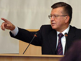 Виктор Зубков. Фото с сайта kommersant.ru Виктор Зубков. Фото с сайта kommersant.ru