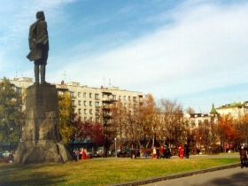 Площадь Горького в Нижнем Новгороде. Фото с сайта unn.runnet.ru Площадь Горького в Нижнем Новгороде. Фото с сайта unn.runnet.ru