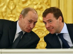 Владимир Путин и Дмитрий Медведев. Фото с сайта kommersant.ru Владимир Путин и Дмитрий Медведев. Фото с сайта kommersant.ru