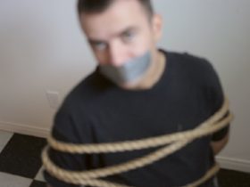 Молчание, цензура. Фото: с сайта photos.com Молчание, цензура. Фото: с сайта photos.com