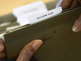 Налог. Фото с сайта photos.com