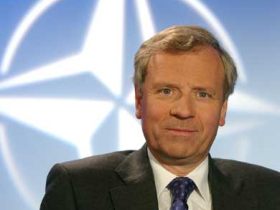 Яап де Хооп Схеффер. Фото с сайта nato.int Яап де Хооп Схеффер. Фото с сайта nato.int