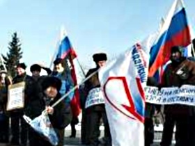 Митинг в Омске. Фото: Виктор Корб Митинг в Омске. Фото: Виктор Корб