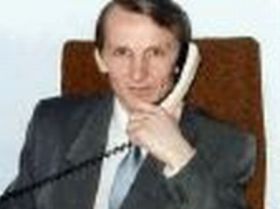 Директор гимназии Валерий Маргун, search/images (с) Директор гимназии Валерий Маргун, search/images (с)