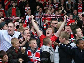 Болельщики. Фото: planetanews.ru Болельщики. Фото: planetanews.ru