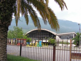 Центральный рынок в Гаграх. Фото с сайта azur.ru