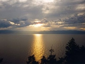 Река Амур. Фото с сайта: www.sunhome.ru Река Амур. Фото с сайта: www.sunhome.ru