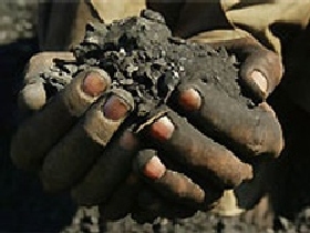 Уголь. Фото с сайта: app.rosugol.ru Уголь. Фото с сайта: app.rosugol.ru