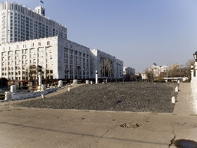 Горбатый мост, Белый дом. Фото с сайта: www.my-photo.ru Горбатый мост, Белый дом. Фото с сайта: www.my-photo.ru