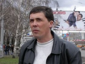 Председатель московского отделения Федерации автовладельцев России Сергей Канаев. Фото с сайта kuzcar.ru Председатель московского отделения Федерации автовладельцев России Сергей Канаев. Фото с сайта kuzcar.ru