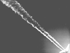 Падающий самолет, Фото Игоря Гольдберга, Каспаров.Ru (с) Падающий самолет, Фото Игоря Гольдберга, Каспаров.Ru (с)