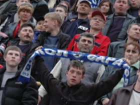 Футбольные фанаты Саратов. Фото: http://kp.md/ Футбольные фанаты Саратов. Фото: http://kp.md/