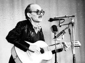 Окуджава, photo.peoples.ru Окуджава, photo.peoples.ru