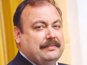 Депутат Госдумы от "СР" Геннадий Гудков. Фото с сайта gudkov.ru Депутат Госдумы от "СР" Геннадий Гудков. Фото с сайта gudkov.ru