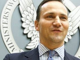 Глава польского МИДа Радослав Сикорский. Фото: vesti.kz Глава польского МИДа Радослав Сикорский. Фото: vesti.kz