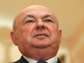 Владимир Ресин. Фото с сайта www.images.izvestia.ru Владимир Ресин. Фото с сайта www.images.izvestia.ru