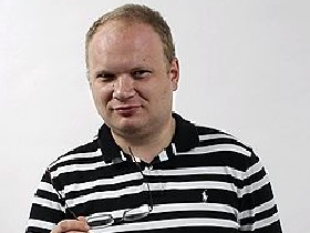 Олег Кашин. Фото с сайта "Коммерсант" Олег Кашин. Фото с сайта "Коммерсант"