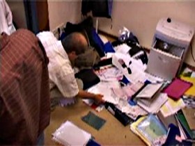 Обыск. Фото с сайта wek.com.ua Обыск. Фото с сайта wek.com.ua