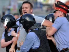 Задержание Навального. Фото: www.ria.ru Задержание Навального. Фото: www.ria.ru