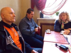 Михаил Шнейдер, Владимир Тор в Орле. Фото Саввы Григорьева, Каспаров.Ru Михаил Шнейдер, Владимир Тор в Орле. Фото Саввы Григорьева, Каспаров.Ru