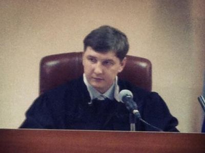 Судья Сергей Блинов. Фото из "Твиттера" Ильи Яшина. Судья Сергей Блинов. Фото из "Твиттера" Ильи Яшина.