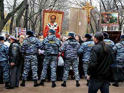 Акция православных Фото: klin-demianovo.ru Акция православных Фото: klin-demianovo.ru