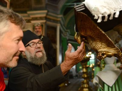 Ройзман в храме. Фото с сайта Znak.com Ройзман в храме. Фото с сайта Znak.com