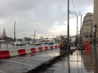 У здания Госдумы. Фото из блога pteroalex.livejournal.com У здания Госдумы. Фото из блога pteroalex.livejournal.com