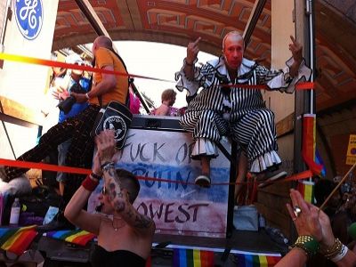 Чучело Путина. Фото из блога efa2007.livejournal.com Чучело Путина. Фото из блога efa2007.livejournal.com