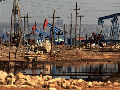 Нефть. Фото: vg-saveliev.livejournal.com Нефть. Фото: vg-saveliev.livejournal.com