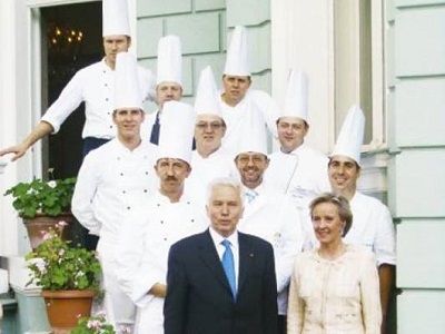 Эберхард и его команда. Фото из фейсбука Ольги Романовой Эберхард и его команда. Фото из фейсбука Ольги Романовой