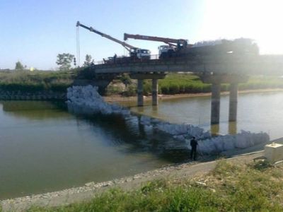 Дамба на Северо-Крымском канале. Фото: c-inform.info Дамба на Северо-Крымском канале. Фото: c-inform.info