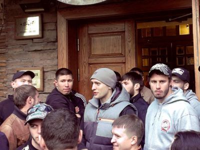 Православные "гопники". Фото: Тайга.инфо Православные "гопники". Фото: Тайга.инфо