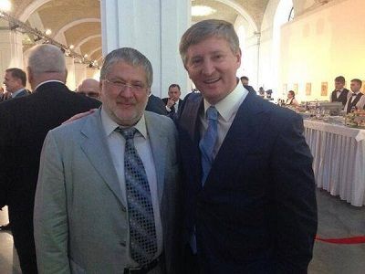 Коломойский и Ахметов. Фото из фейсбука Павла Пряникова Коломойский и Ахметов. Фото из фейсбука Павла Пряникова