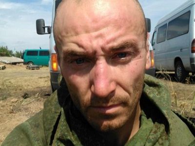 Взятый в плен десантник. Фото - http://sprotyv.info/ru/news/4026-nikakih-ucheniy-zdes-net-plennyy-rossiyskiy-desantnik-video Взятый в плен десантник. Фото - http://sprotyv.info/ru/news/4026-nikakih-ucheniy-zdes-net-plennyy-rossiyskiy-desantnik-video