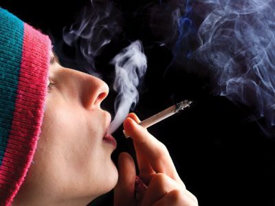 Курение спайса. Фото: msktambov.ru Курение спайса. Фото: msktambov.ru