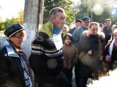 Позорный столб в ДНР. Фото: TrueDonbass Позорный столб в ДНР. Фото: TrueDonbass