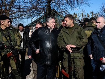 Захарченко и Проханов. Источник - www.tassphoto.com, www.ej.ru/?a=note&id=26440 Захарченко и Проханов. Источник - www.tassphoto.com, www.ej.ru/?a=note&id=26440