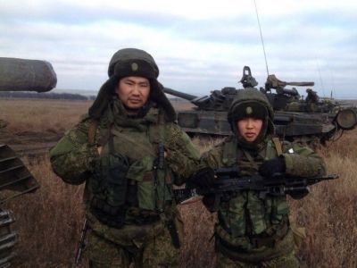 Контрактники на границе с Украиной. Фото: informnapalm.org Контрактники на границе с Украиной. Фото: informnapalm.org