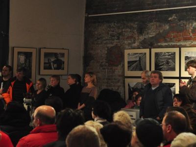 Благотворительный вечер. Фото: Комитет 6 мая Благотворительный вечер. Фото: Комитет 6 мая