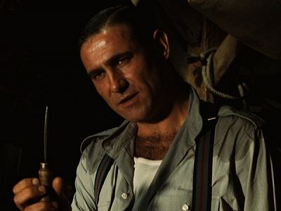 Офицер-маньяк из "Лабиринта фавна". Источник - http://www.dvdactive.com/ Офицер-маньяк из "Лабиринта фавна". Источник - http://www.dvdactive.com/