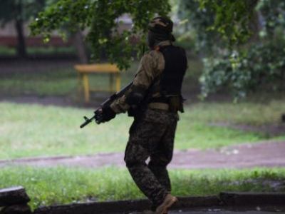 Боевик ДНР. Фото: РИА "Новости" Боевик ДНР. Фото: РИА "Новости"